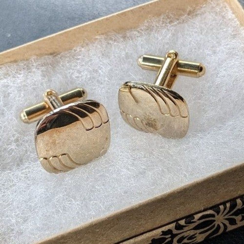 Vintage Cufflinks Gold Tone - Square Rounded Corners